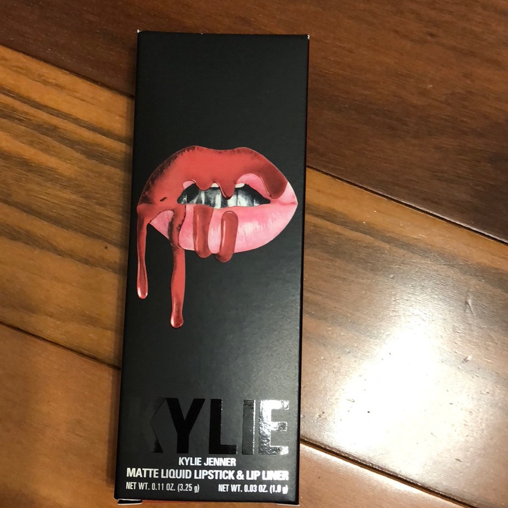 Kylie Jenner matte lipstick and liner.